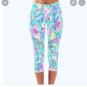 Lilly Pulitzer Mermaid Cove Leggings Medium.